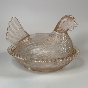 Vintage Indiana Pink Glass Hen On Nest
